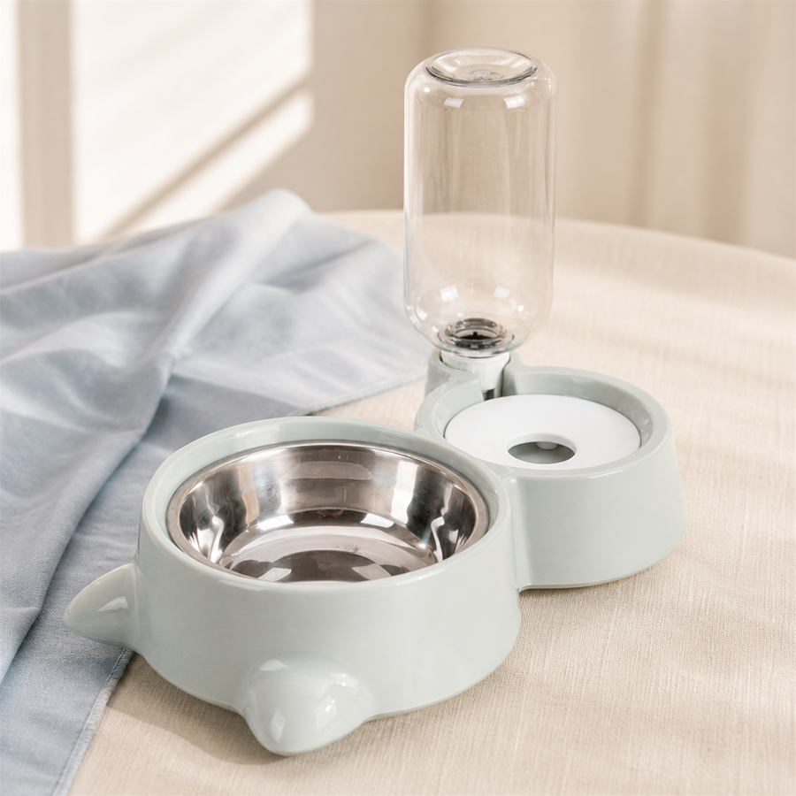Vintage Blue Feeding Station